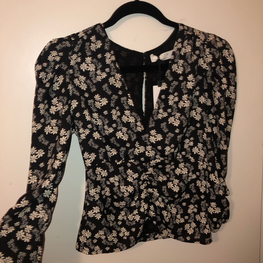 ASTR Cropped Blouse